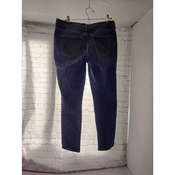 Old Navy Curvy Skinny Women's Size 10 PETITE Blue Jeans - Picture 3 of 5